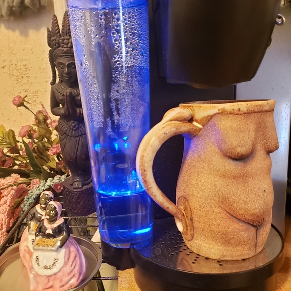 Pair of vintage New Orleans Peppershakers - Picture 4 of 6